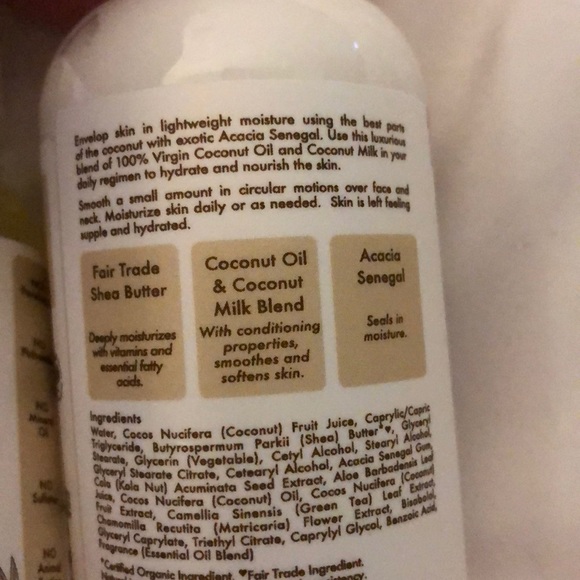 SheaMoisture Coconut Oil Face Oil & Face Lotion - Picture 3 of 6